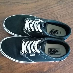 Vans Shoes - Vans Authentic Sneaker Black Vans Shoes - Vans Authentic Sneaker Black